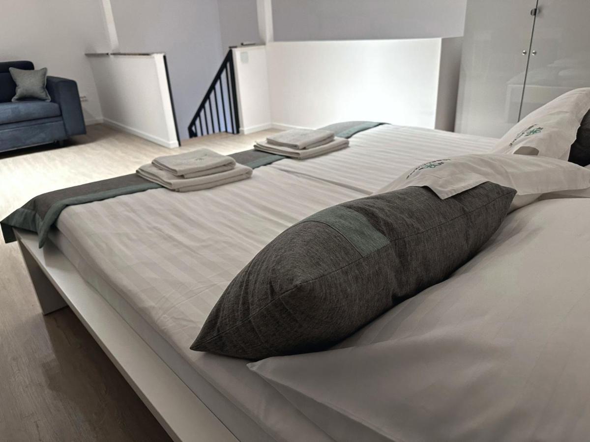 Jobelhome Blaha Apartment ブダペスト エクステリア 写真